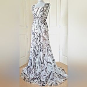 ^$4,000 NEW CARLOS MIELE SILVER SILK CHIFFON CRYSTAL BEADS RUNWAY GOWN US 4
